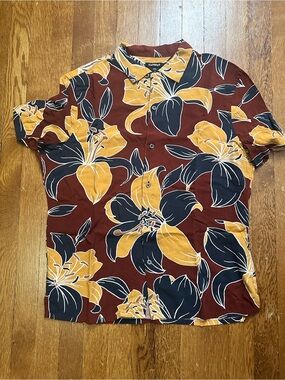 Express Men's Short Sleeve Floral Shirt